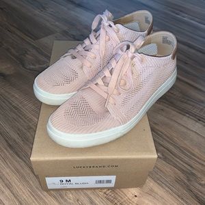 Lucky Brand Sneakers